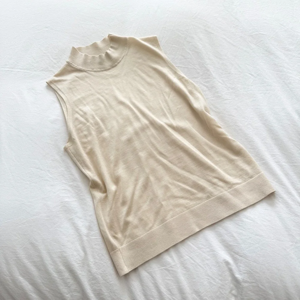 Theory Regal Wool Mock Neck Sweater Shell Ivory Sleeveless Knit Top M